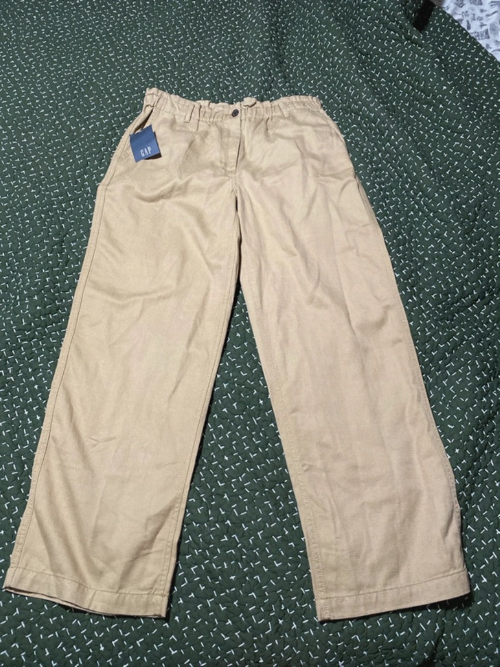 GAP women’s Khaki Relaxed Chino Pants